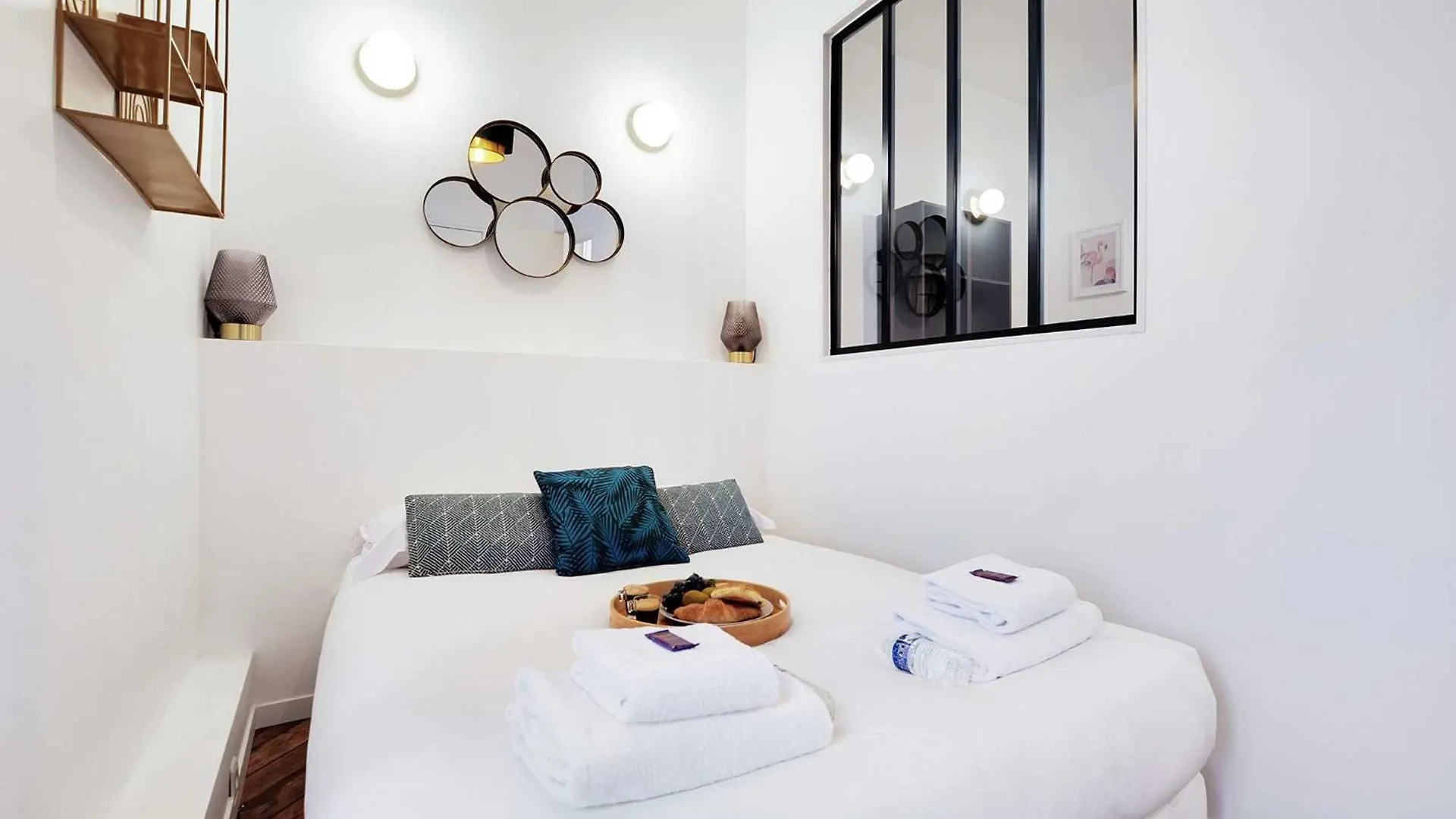 Chic Parisian Retreat - Alexandre Dumas 2C Apartment